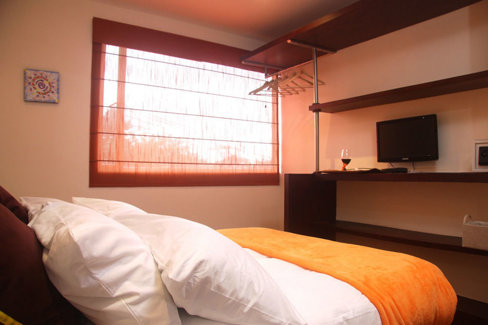 6 Suites Hotel Bogotá Esterno foto
